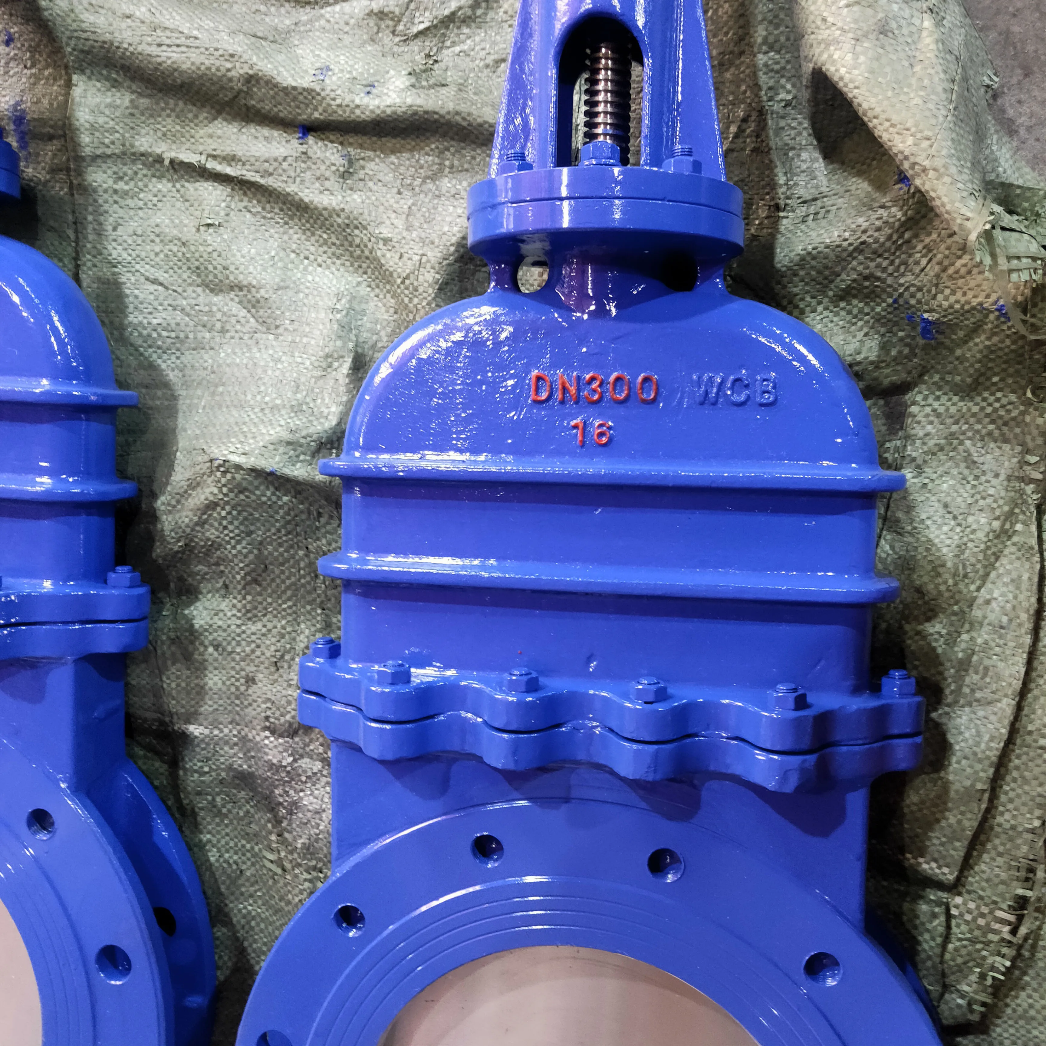 TKFM cast steel manual non-rising stem type knife gate valve