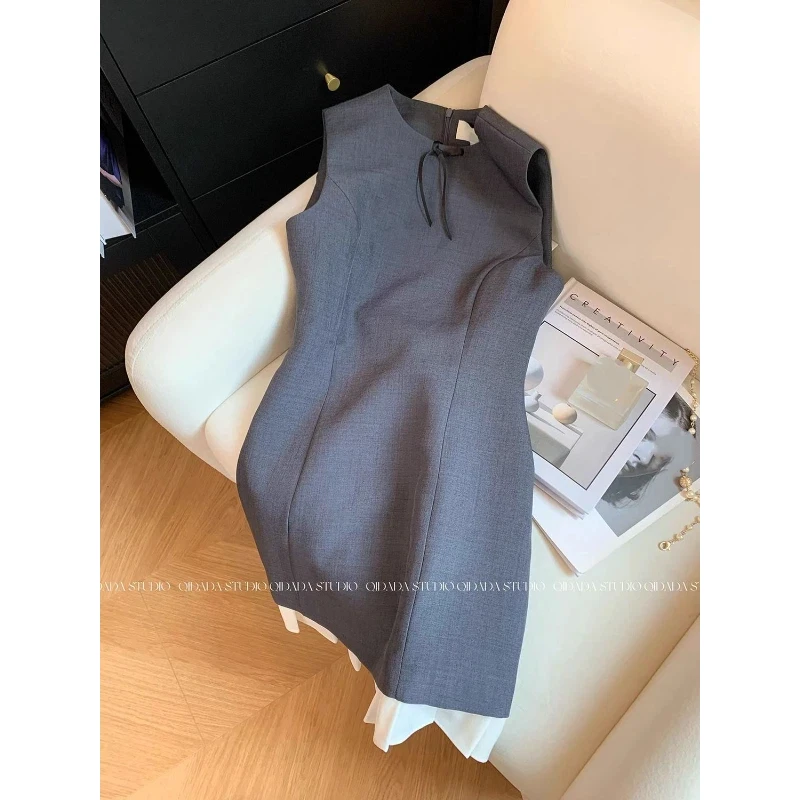 Abito senza maniche con temperamento a vita elegante alla moda grigio di alta qualità Autunno Nuovo abito casual a trapezio