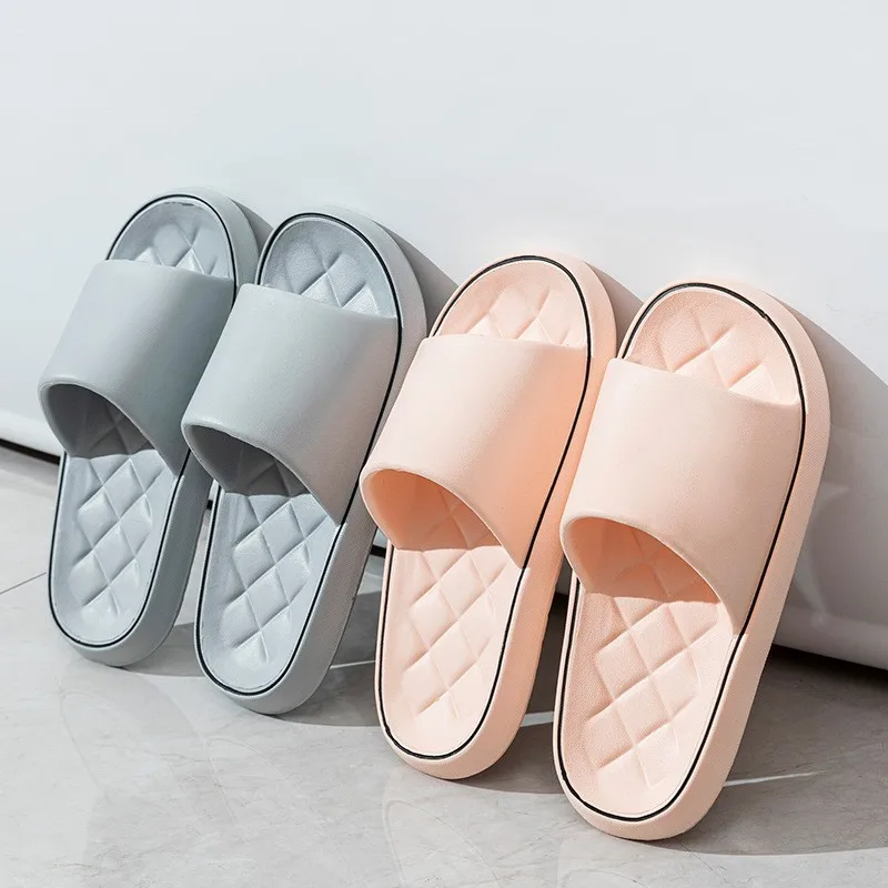 

Большие размеры 48-49: Женские и мужские летние легкие мягкие тапочки из ЭВА для душа, массажные домашние тапочки для ванной, парные шлепанцы для дома и улицы