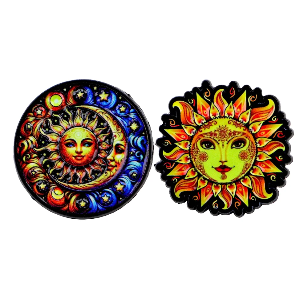 Sun and Moon Brooch Cartoon Metal Pin Creative and Personalized Clothing Brooch Bag and Accessories
