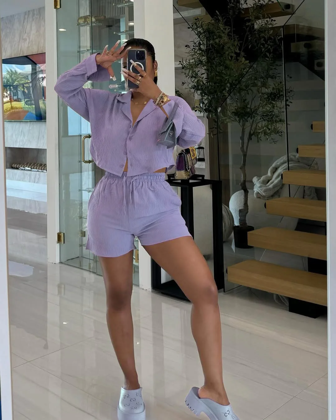 

Spring Summer Fashion Solid Color Two Piece Set Women V-neck Short Sleeve Top Shorts Casual Two Piece Set