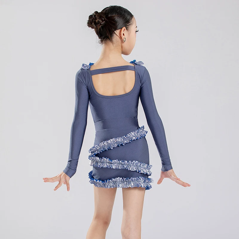 ชุดเต้นรำละตินเด็กใหม่ แขนยาว ชุดซ้อมเต้น กระโปรงระบายสำหรับเด็กผู้หญิง ชุดแสดงเต้นรำรุมบ้า ชะชะช่า สำหรับฤดูหนาว รุ่น BL18163