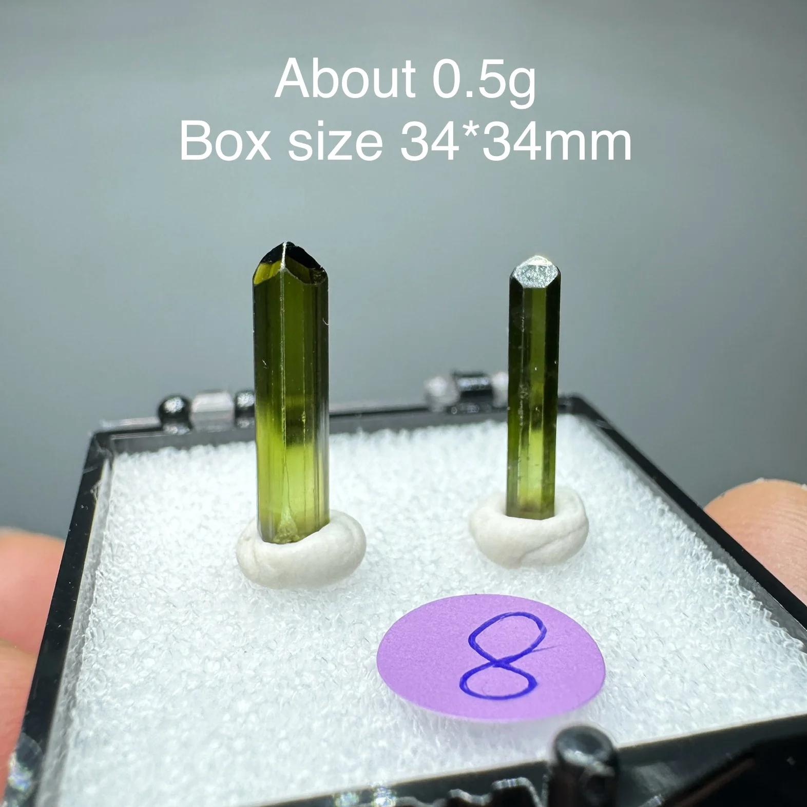 Natural Clear Green Tourmaline Mineral Specimen Crystal Quartz Healing Stone Home Decor Box Size 34X34mm