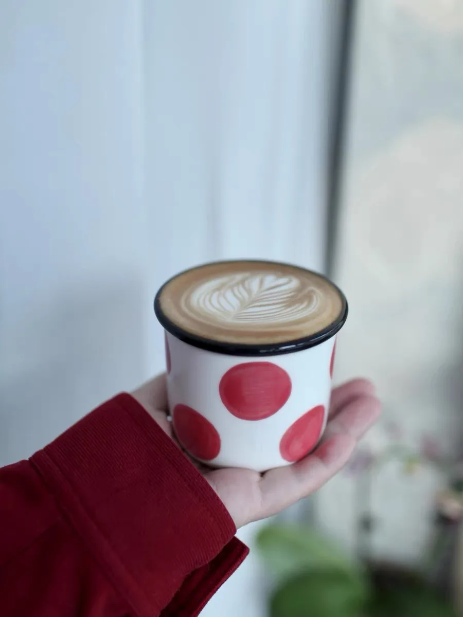 

Red Polka Dot Hand-Painted Ceramic Coffee Cup Classic Vintage Home Wedding Sayone Hand-Held Cup Soft Cute Chinese Style