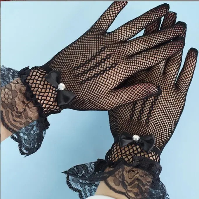 woman floral gloves Vintage Sheer Short Lace Gloves Derby Tea Party Wrist Length Floral Gloves for Dinner Fancy Costume