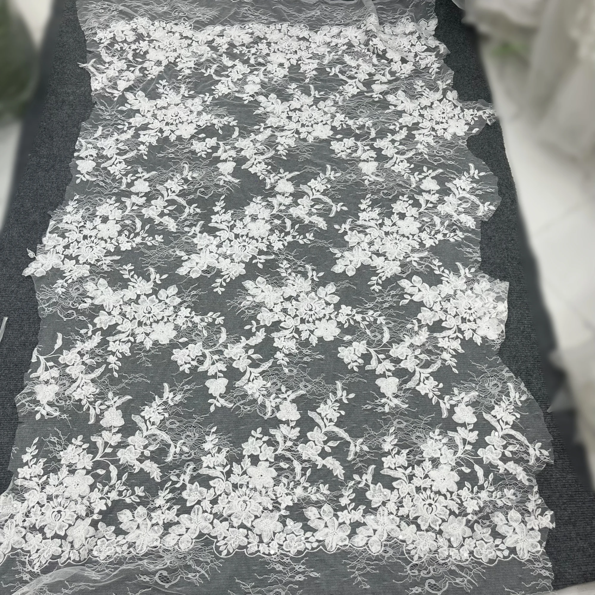 Новая высококачественная французская кружевная вышитая ткань с блестками, дизайн платья, кружевная ткань