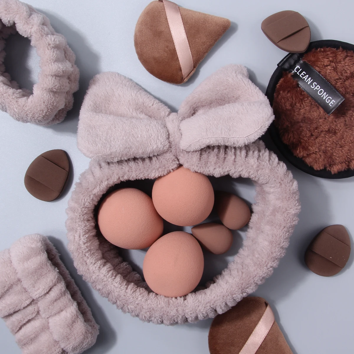 34 Uds. Herramientas de belleza de alta gama: juego de brochas de maquillaje multifuncionales de 14 Uds + juego de limpieza de esponjas de maquillaje de 20 piezas