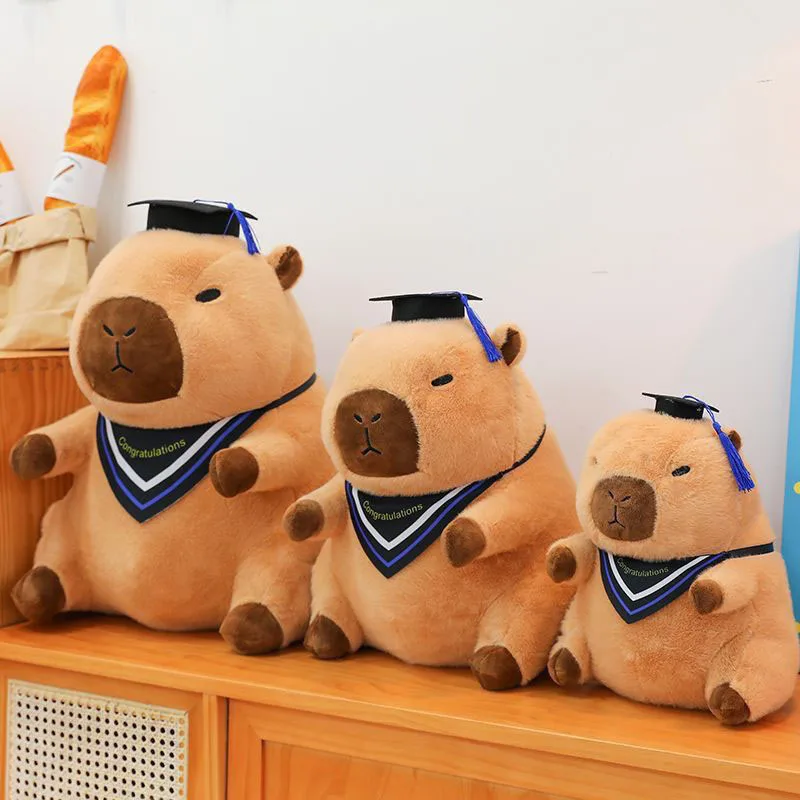 2026 graduação capivara brinquedo de pelúcia bonito boné de formatura boneca animal de pelúcia macio kawaii presente para estudante cerimônia de formatura decoração menina
