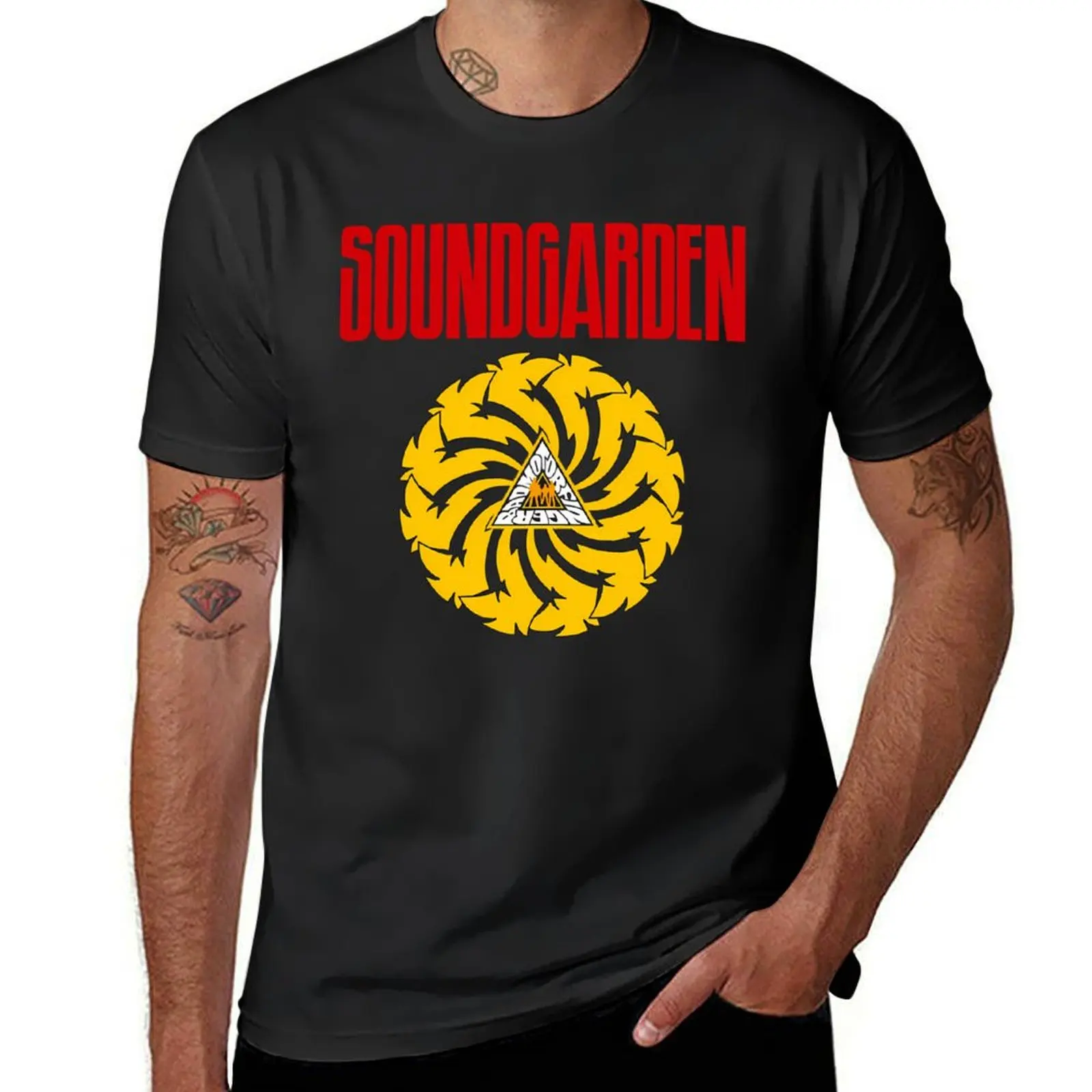 

Soundgarden Rock band Logo T-Shirt tops Aesthetic clothing heavyweights oversizeds men clothes