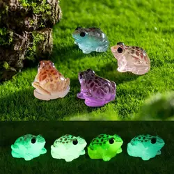 10pcs Cartoon Luminous Frogs Figurines Miniatures Glow in The Dark Resin Crafts Mini Frog Ornament DIY Decor Cute