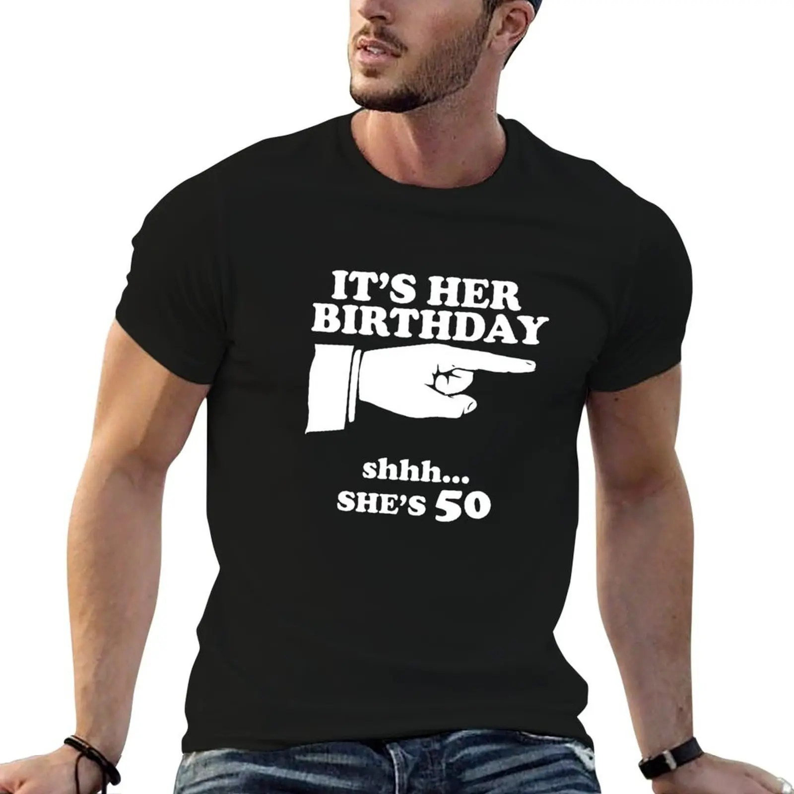 It's Her Birthday Shhh... She's 50 Funny 50th Birthday Pointing Finger T-Shirt Summer Sports Quick Dry T-Shirt