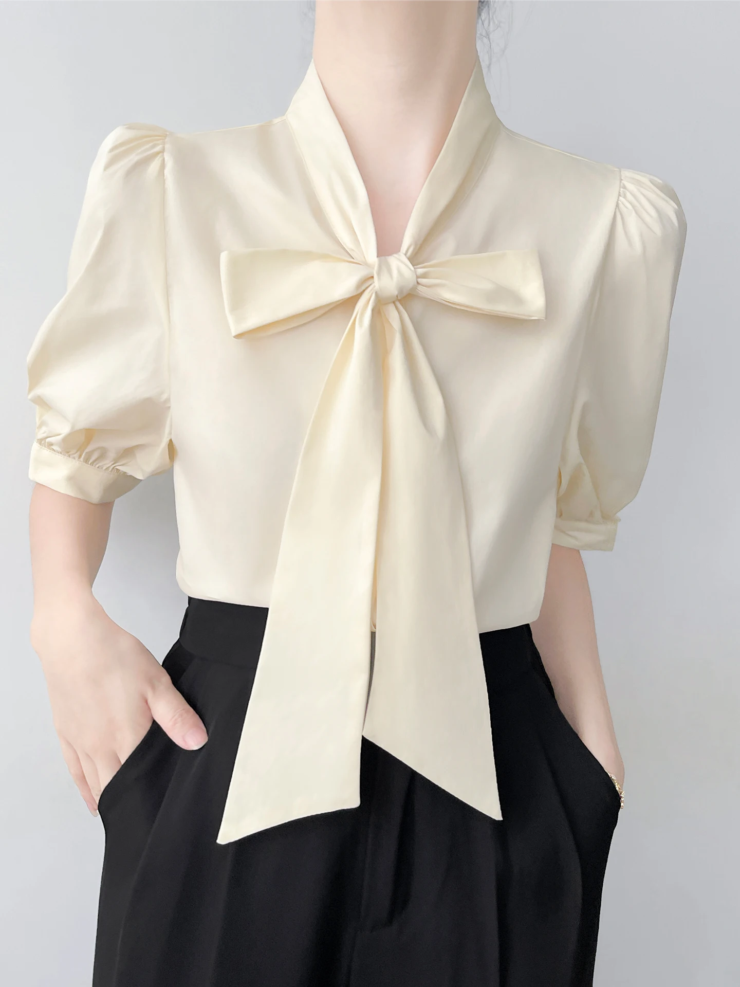 

Korean Sle Knot Sa ort Sve irt Women's Summer New Profional Commuting Interview Blouse Loose Fit Cott...