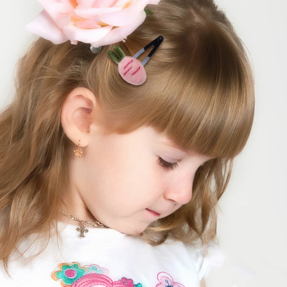 

12pcs Felt Carrot Hair Clips Craft naments Cute Accessories for Headwear Decorations Handmade Supplies Brooch Hat Wool