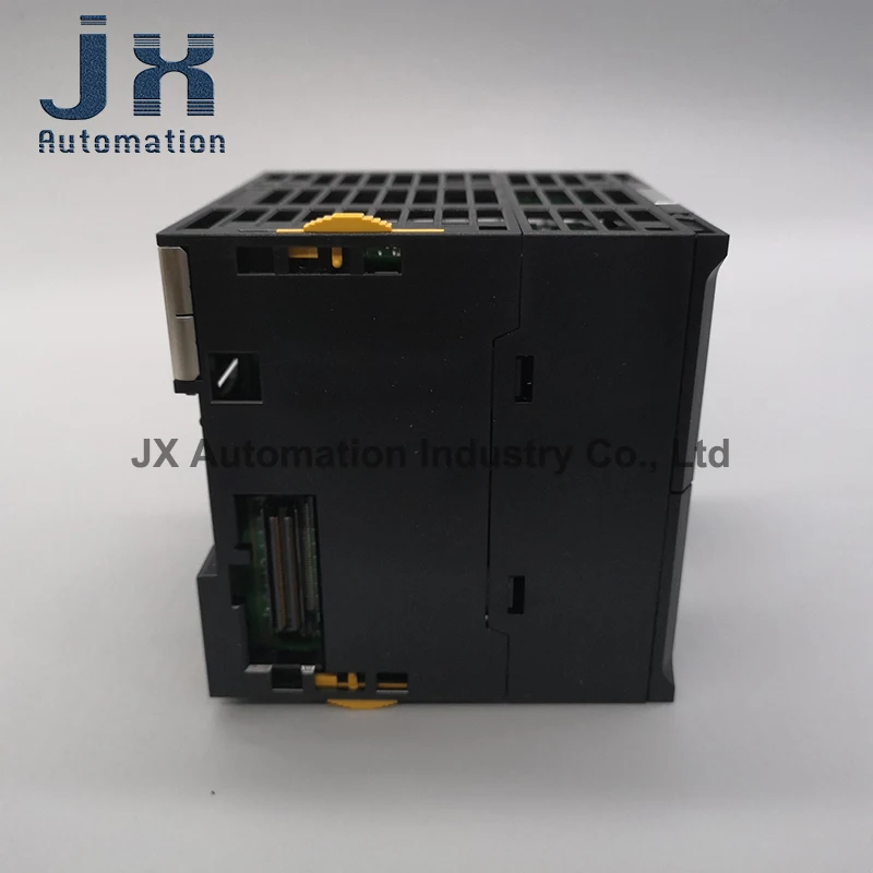 وحدة وحدة المعالجة المركزية الأصلية 100% NJ-Series PLC NJ501-1500 وحدة تحكم أتمتة الآلة