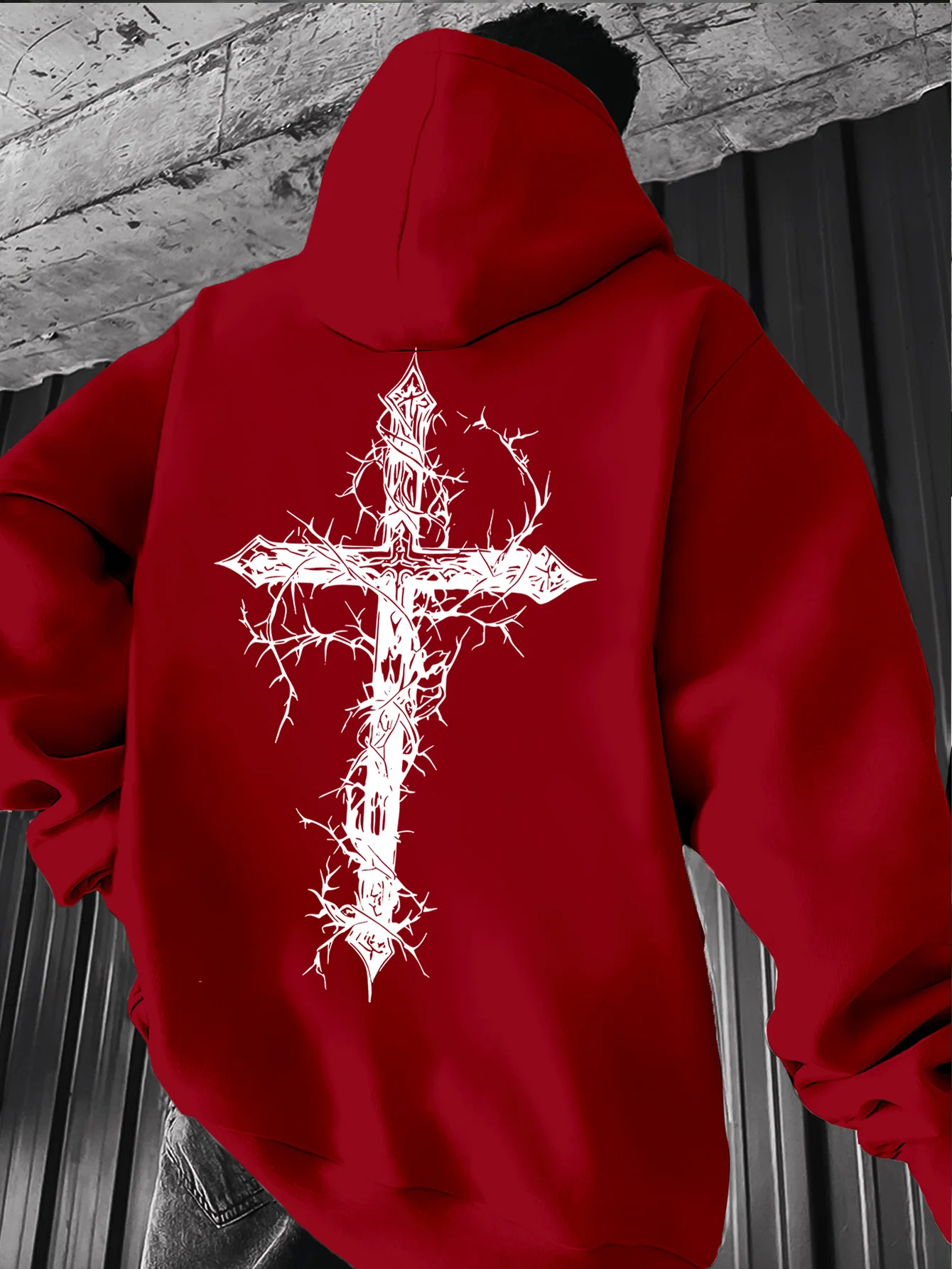 Dark Gothic style men's hooded sweater with thorn-embossed cross pattern. Cool and stylish, warm and comfortable.