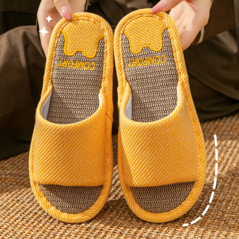 

Нескользящие приятные для кожи льняные сандалии, осенние и зимние прохладные дышащие домашние комфортные и тихие тапочки.