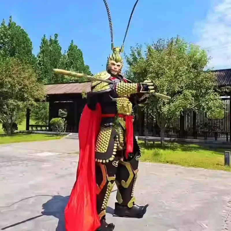 زي Cysunzikong Armor يرتدي شخصًا حيًا ميكانيكيًا كوسبلاي