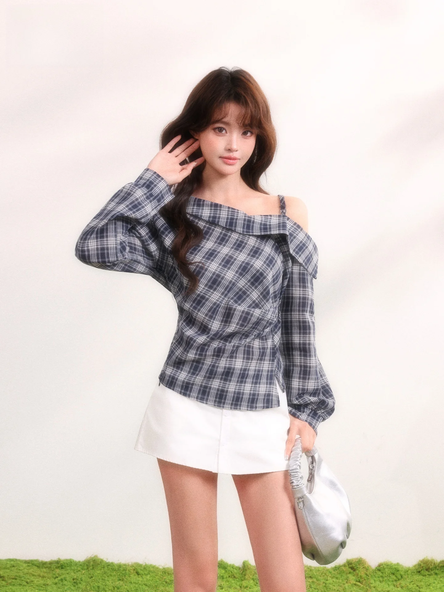 

Blue Plaid Long Sleeve Slim Fit Women's Shirt Casual Style Waist-Cinching Diagonal Shoulder Design Fashionable Summer Top