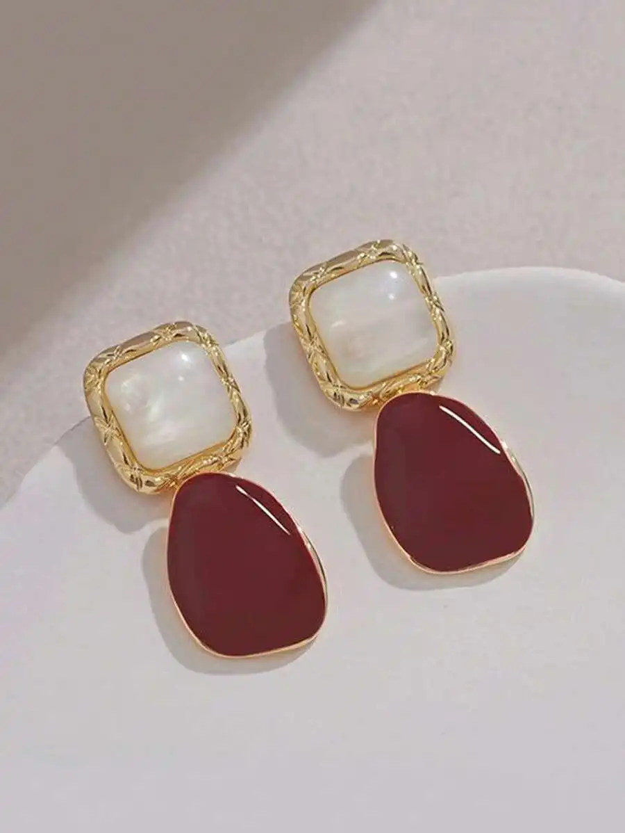 

Elegant Two-Tone Square And Teardrop Drop Earrings For Women Daily Wear Zinc Alloy Design