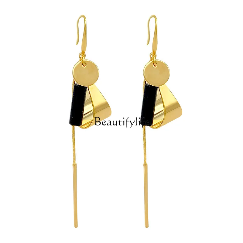 

Exaggerated hollow small water drop fringed earrings with unique personality and high-end earrings