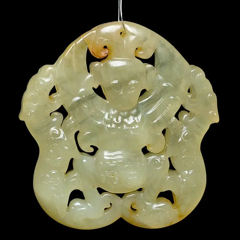 YIZHU CULTUER ART Size 6×5.7×0.8cm Chinese Old Jade Carved Dragon people Yubi Yu Bi Amulet Collectibles