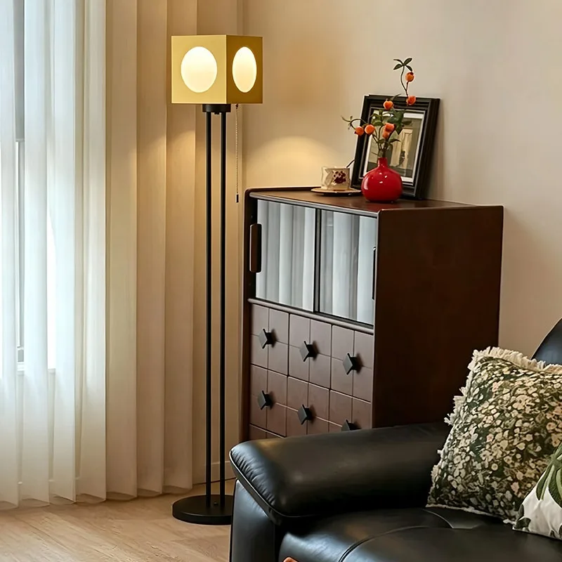 Floor lamp, bedroom atmosphere lamp, antique storage in the living room, corner table lamp, goose feather