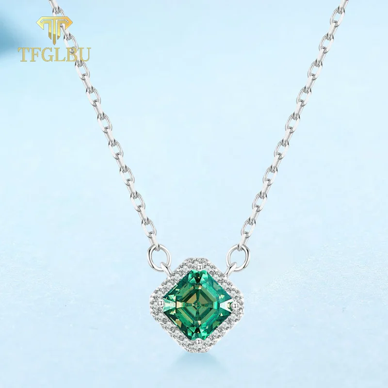 TFGLBU Sparking Green 0.6CT S925 Sterling Silver Princess Cut Moissanite Necklace for Women Proposal Wedding GRA Charm Jewelry