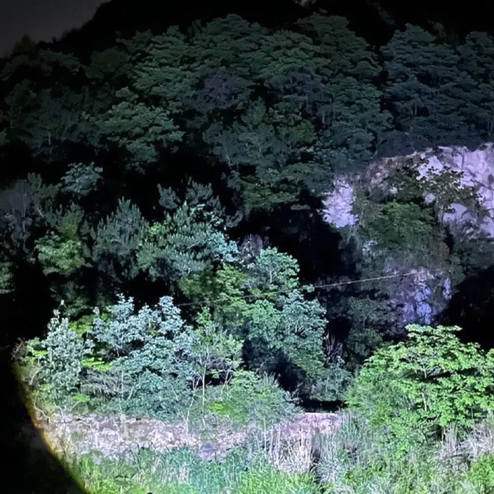 Multi Functional LED Flashlight Rechargeable Searchlight With Side Light Intelligent Screen For Outdoor Survival Repair