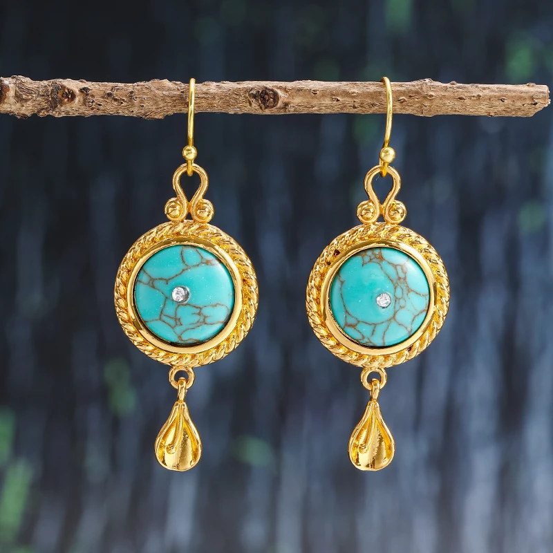 New Vintage Round Inlaid Green Stone Hook Drop Earrings for Women Ancient National Style Gold Color Hand Carved Patterns Earring