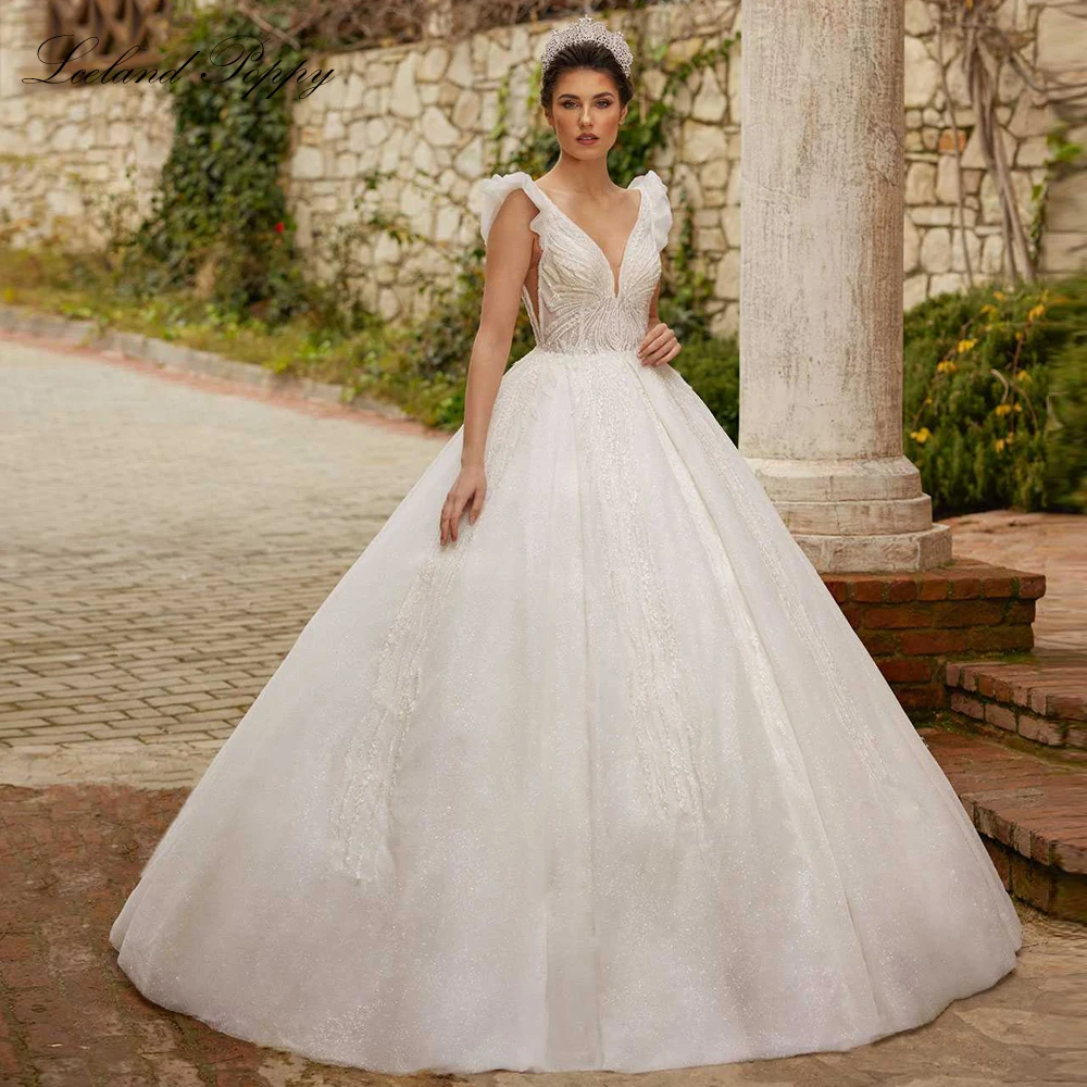 Lceland Poppy Customized V Neck Ball Gown Wedding Dresses Sleeveless Beaded Lace Bridal Gowns with Court Train