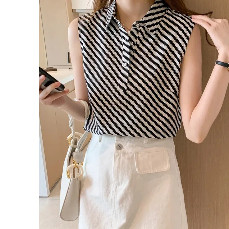 Simplicity Summer Thin Style Women\'s POLO Collar Striped Single Breasted Korean Fashion Loose Sleeveless Chiffon Shirt Tops