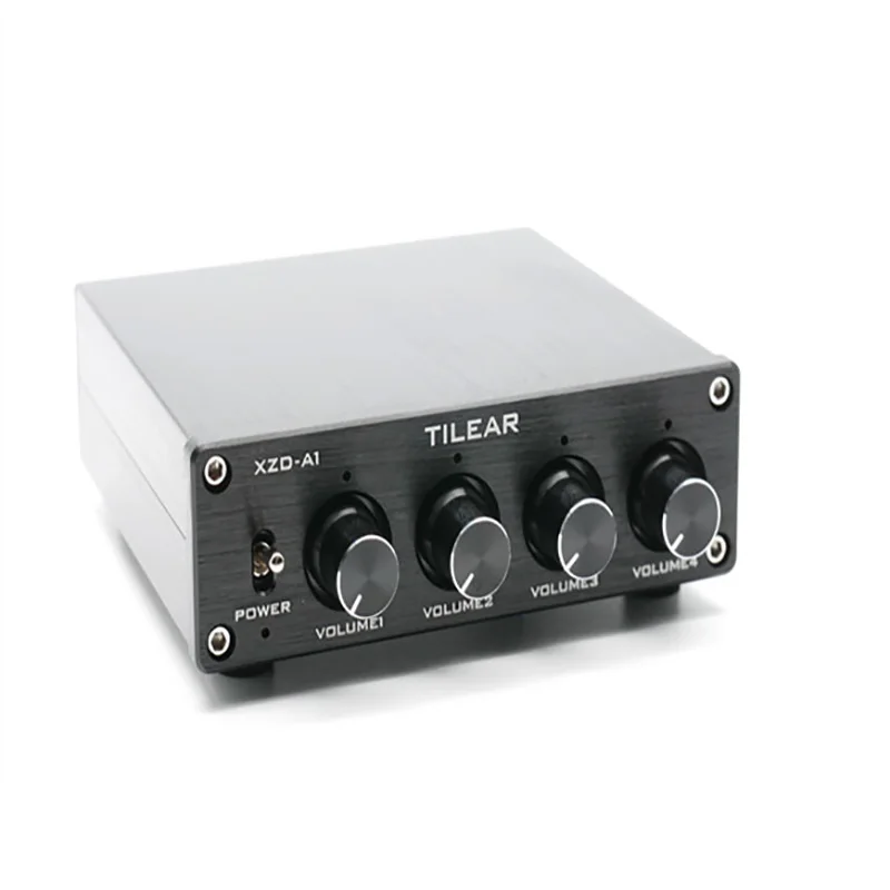 ​ ​ HiFi Audio 1-in-4-out Lossless Audio Distributeur Splitter ​ ​   Schakelaar ​