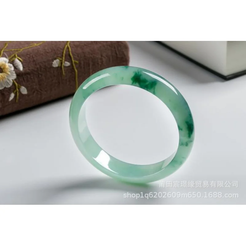 

Emerald Pit Myanmar Ice Waxy Kinds Wide Stripe Formal Wear Floating Flowers Jade Bracelet