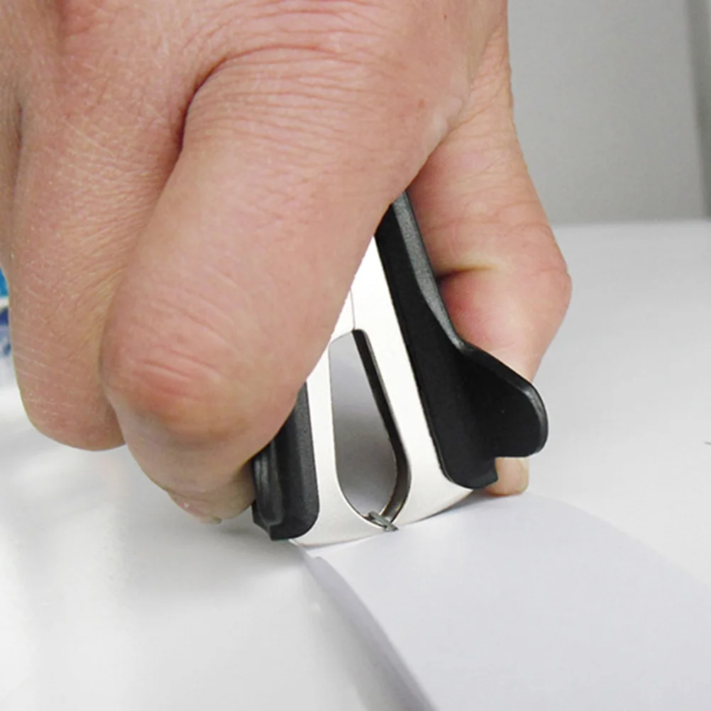 

4pcs Staple Remover Removing Tool Aluminum Use Portable Tool Without Damage Ideal Home Work Removal