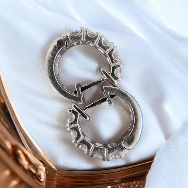 Thumbnail 3 - #30 Top 40 Gold Earrings Worth Buying In 2026