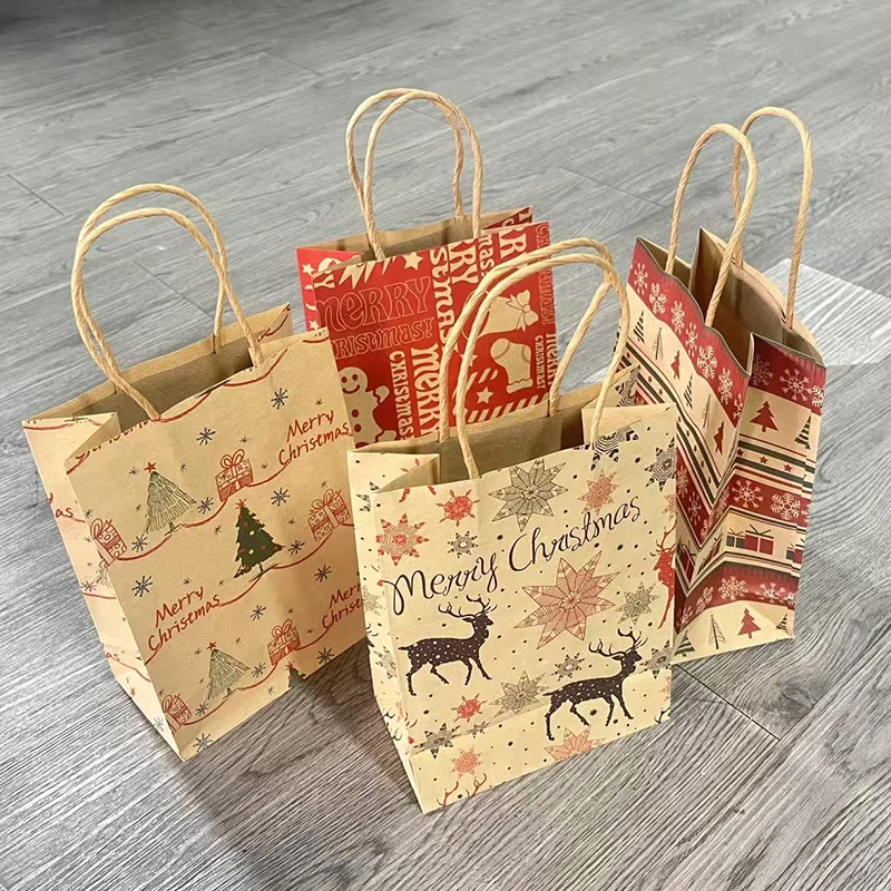 

4pcs Christmas Gift Bags New Year Candy Wrap Gifts Bag Elk Xmas Tree Cookie Paper Bags Kids Packing Handbag Party Supply