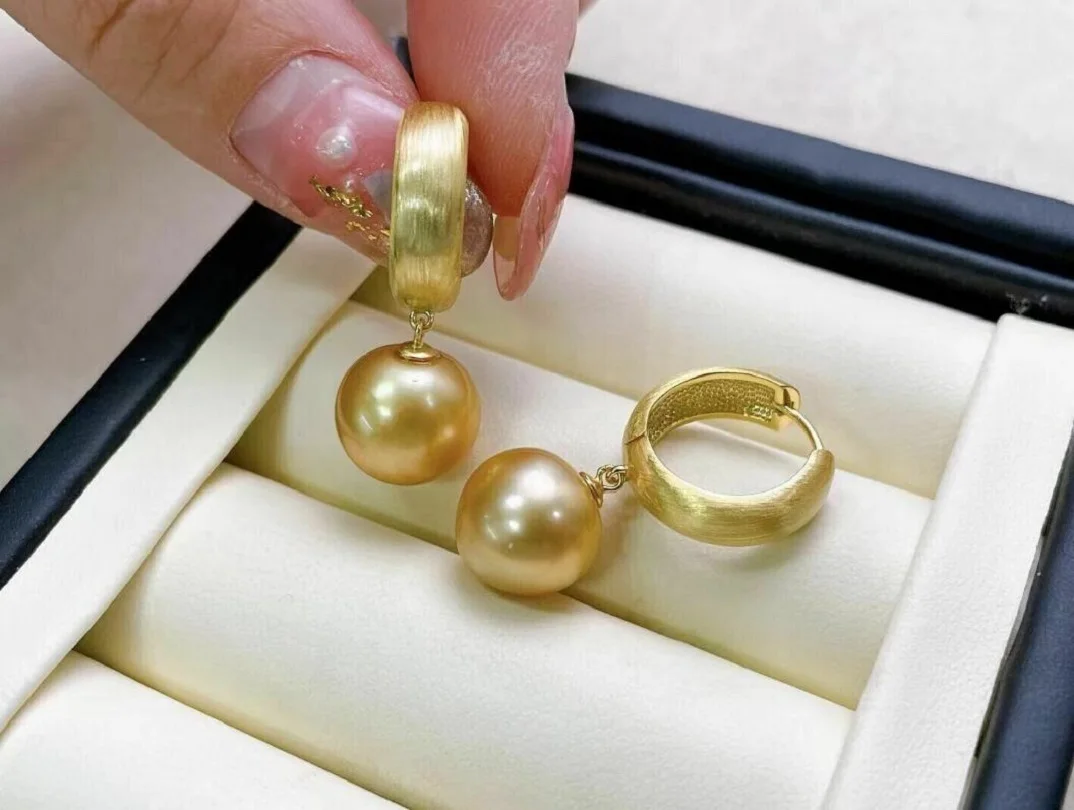 

Gorgeous Super Large AAAAA 10-11mm Round Natural South China Sea Gold Pearl Earrings 925S