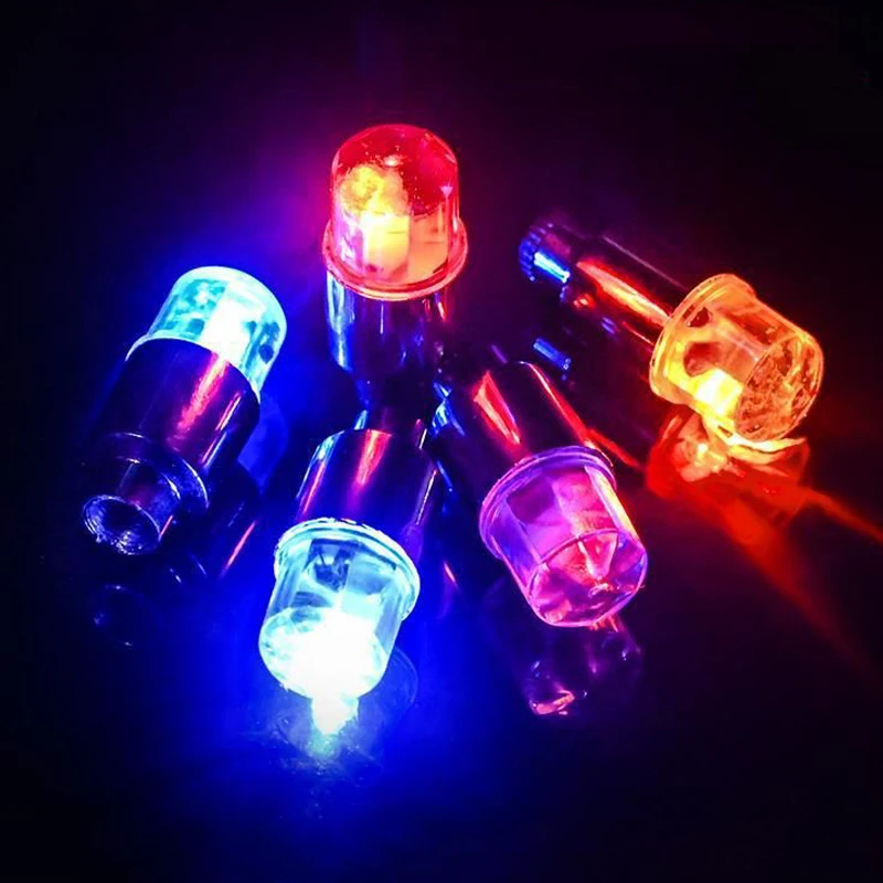 2/4PCS Car Tire Valve Caps LED Car Motorcycle Cycling Wheel Lantern Spokes Hub Tyre Lamp Wheel Caps Car Decoration Accessories