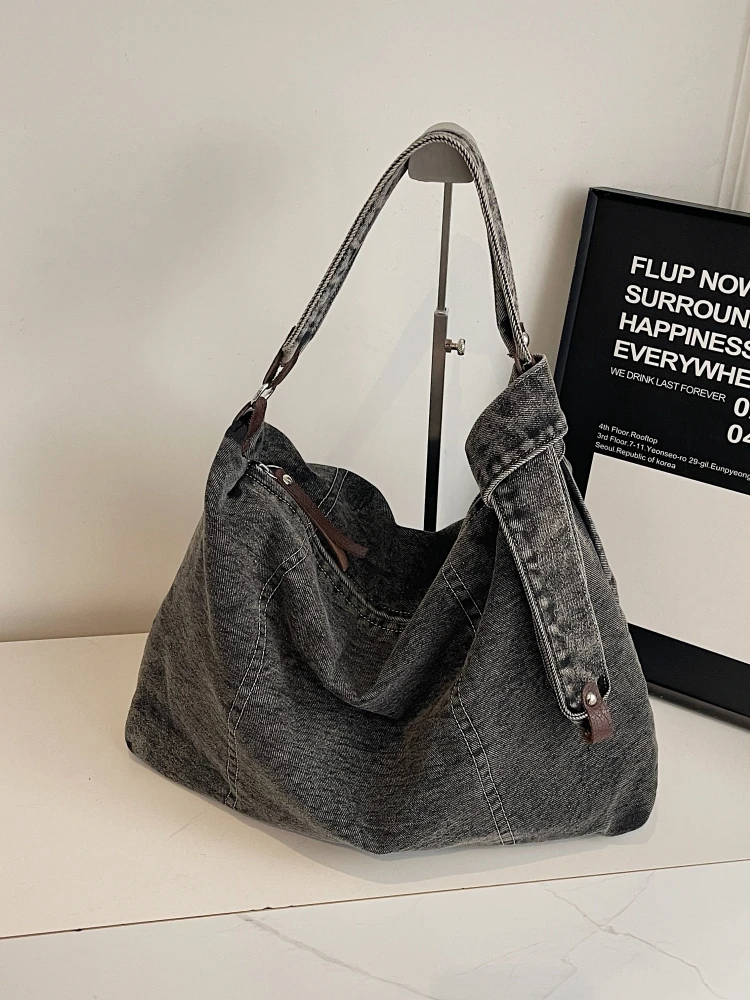 Tren Mode 2025 Tas Tote Genggam Denim Serbaguna Personalisasi Baru Tas Wanita Tas Ketiak Bahu Tunggal Serbaguna Kasual