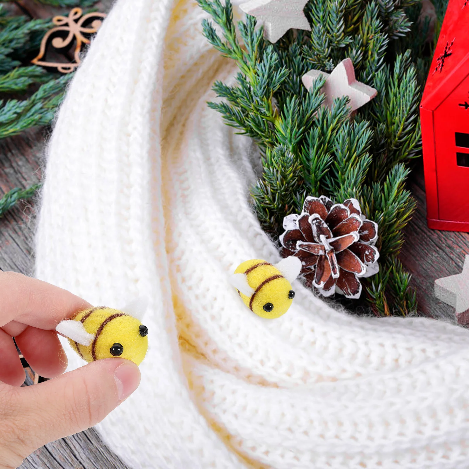 

24pcs Wool Felt Bee Decorations Cartoon for Sweater Hat Shoes DIY Projects Gifts Festival Supplies Accessories