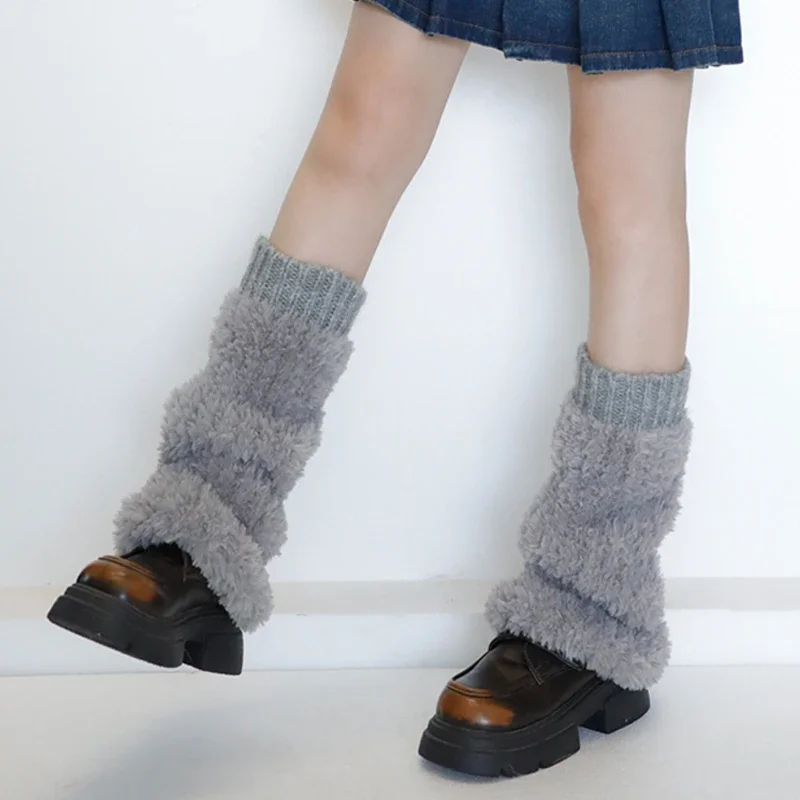 Women's Artificial Fur Leg Warmers Japanese Lolita Autumn Winter Black and White Knitted Socks Leg Warmers for Women Foot Cover