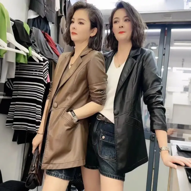 패션 플러스 사이즈 여성 정장 재킷 2025 가을 신상 한국 버전 다용도 레트로 스트릿 디자인 감각 정장