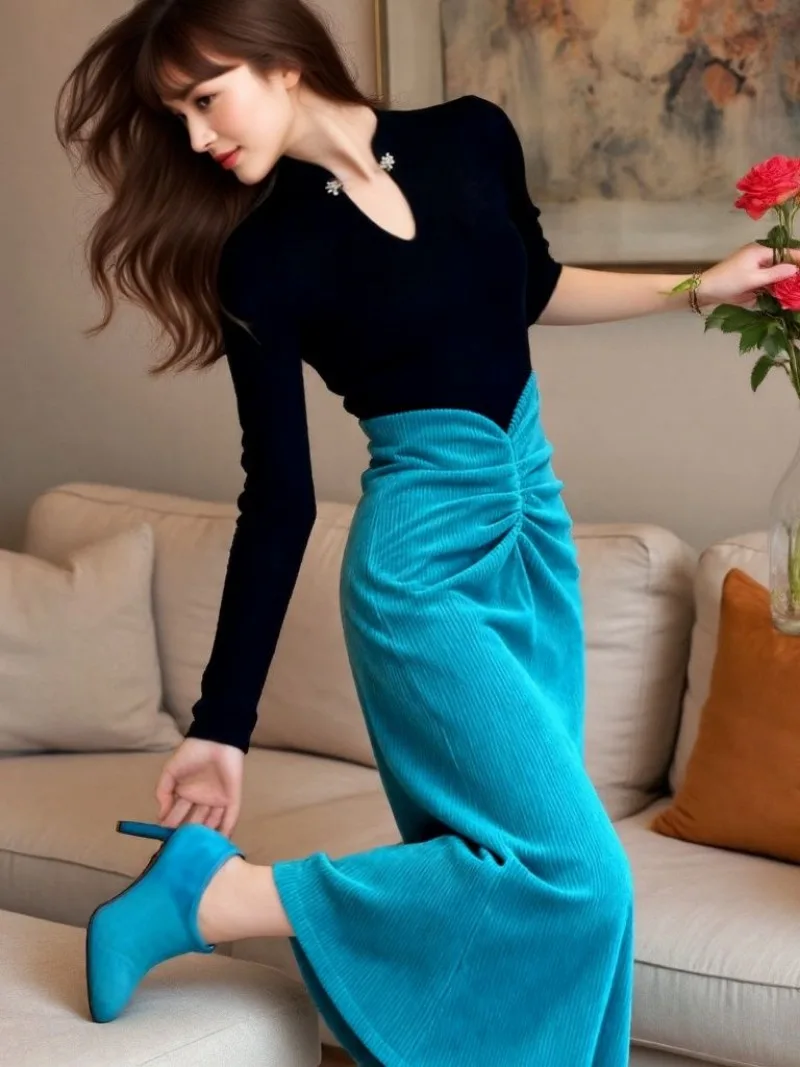 New French Fashion Pleated Autumn Skirt Women's High End Elegant Slim High Waist Hip-wrapped Split Solid Color Skirt Office Lady