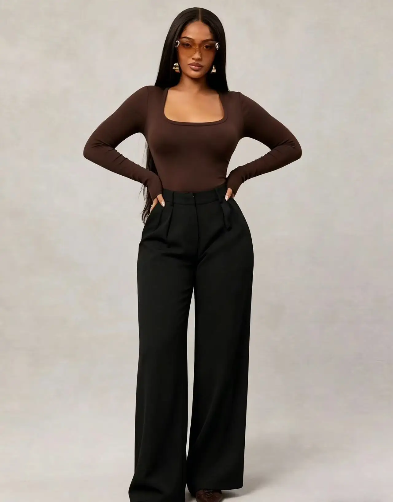 High Waist Front Pleated Wide Leg Suit Pants Zipper Fly Side Pockets Back Elastic Waistband Floor Length Loose Formal Trousers