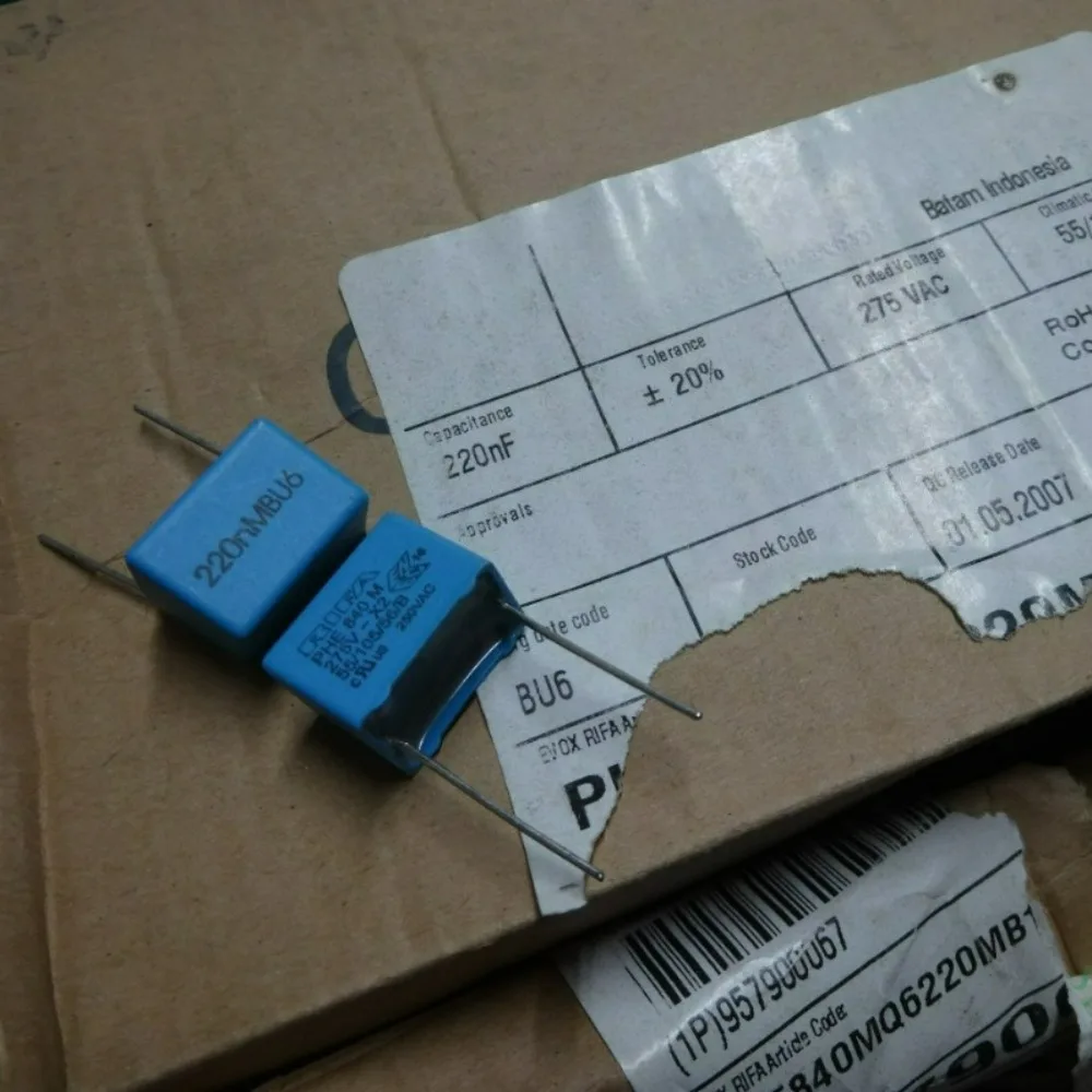 

10pcs/lot RIFA PHE840 0.22uf 275vAC 220nf u22 224 M Brand New 15mm Film Capacitor (Thickness: 13mm)