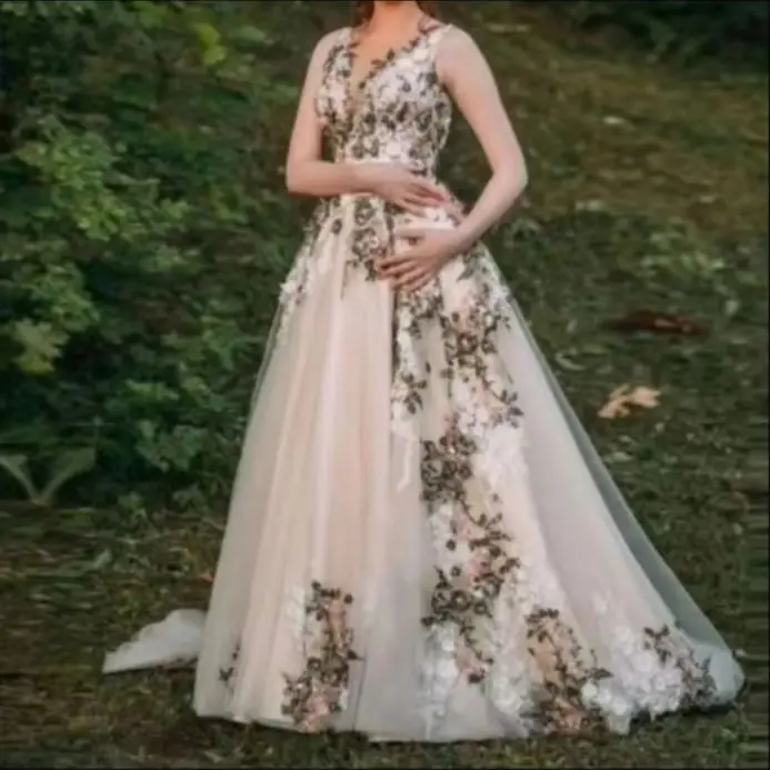 

2025 Sleeveless Fashion Maxi Dress for Wedding Applique Floor Length Lush Party Prom Gowns Fairy Long Prom Gown Women Custom