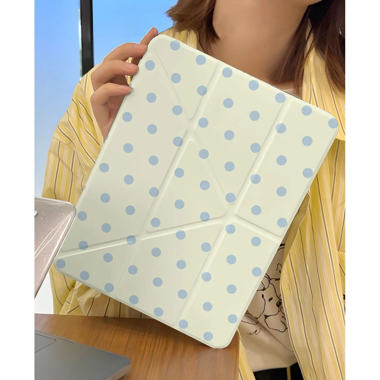 Fashion Polka Dots Tablet Case For iPad Pro 11 12.9in 13 M4 M5 9.7 10.2 5/6th 7/8/9 10 11th Mini 6 7 Case Air 3 4 5 6 7 Cover