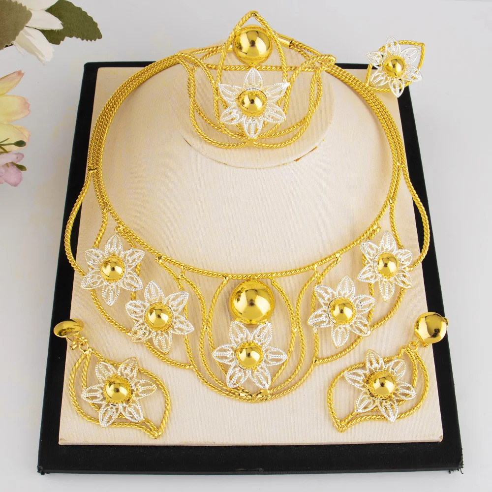YM Hohle Blumenform Schmuck-Set 3