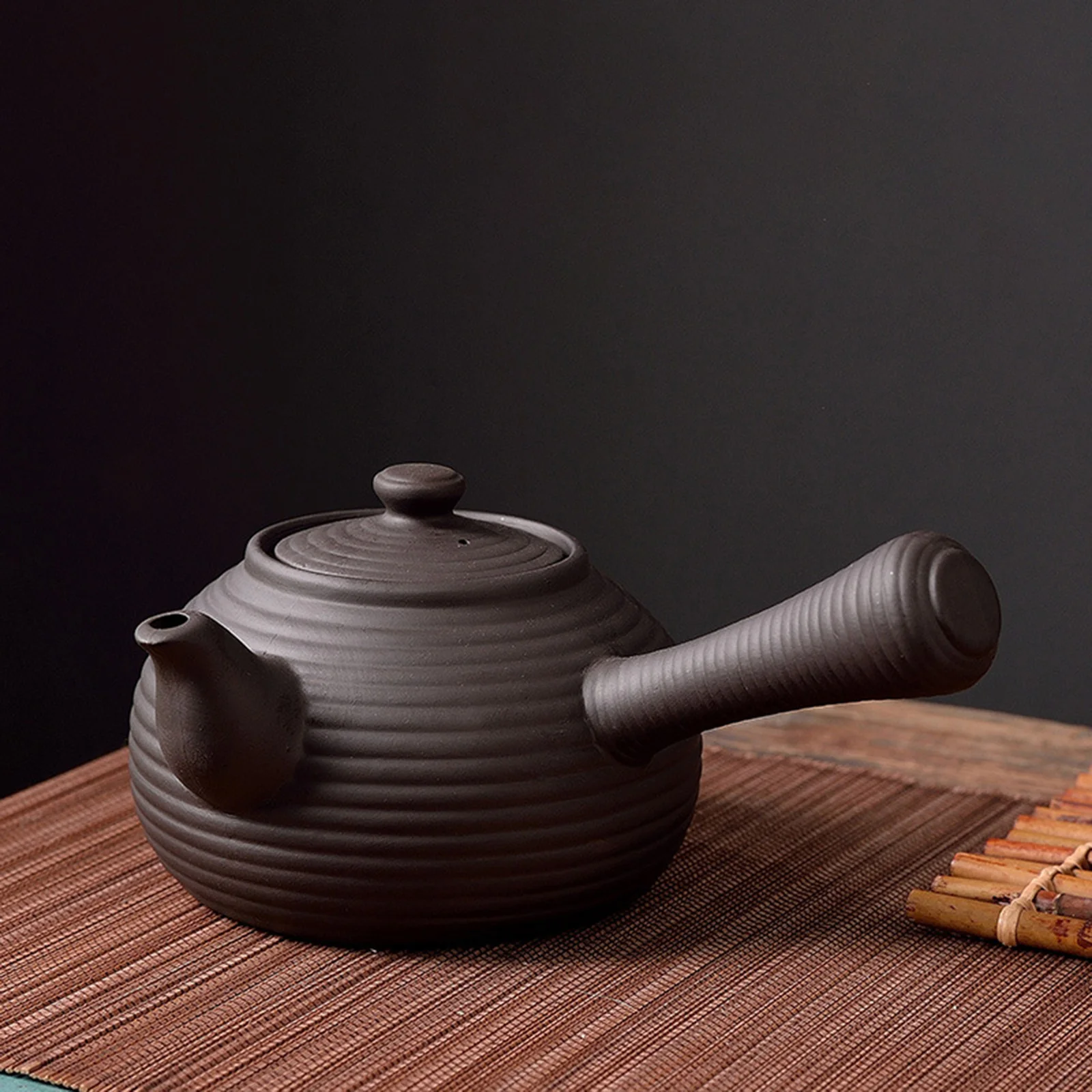 Chinese Ceramic Teapot Durable Tea Maker Kettle with Side Handle Tea Kettle for Restaurant Outdoor Hiking Household Hotel