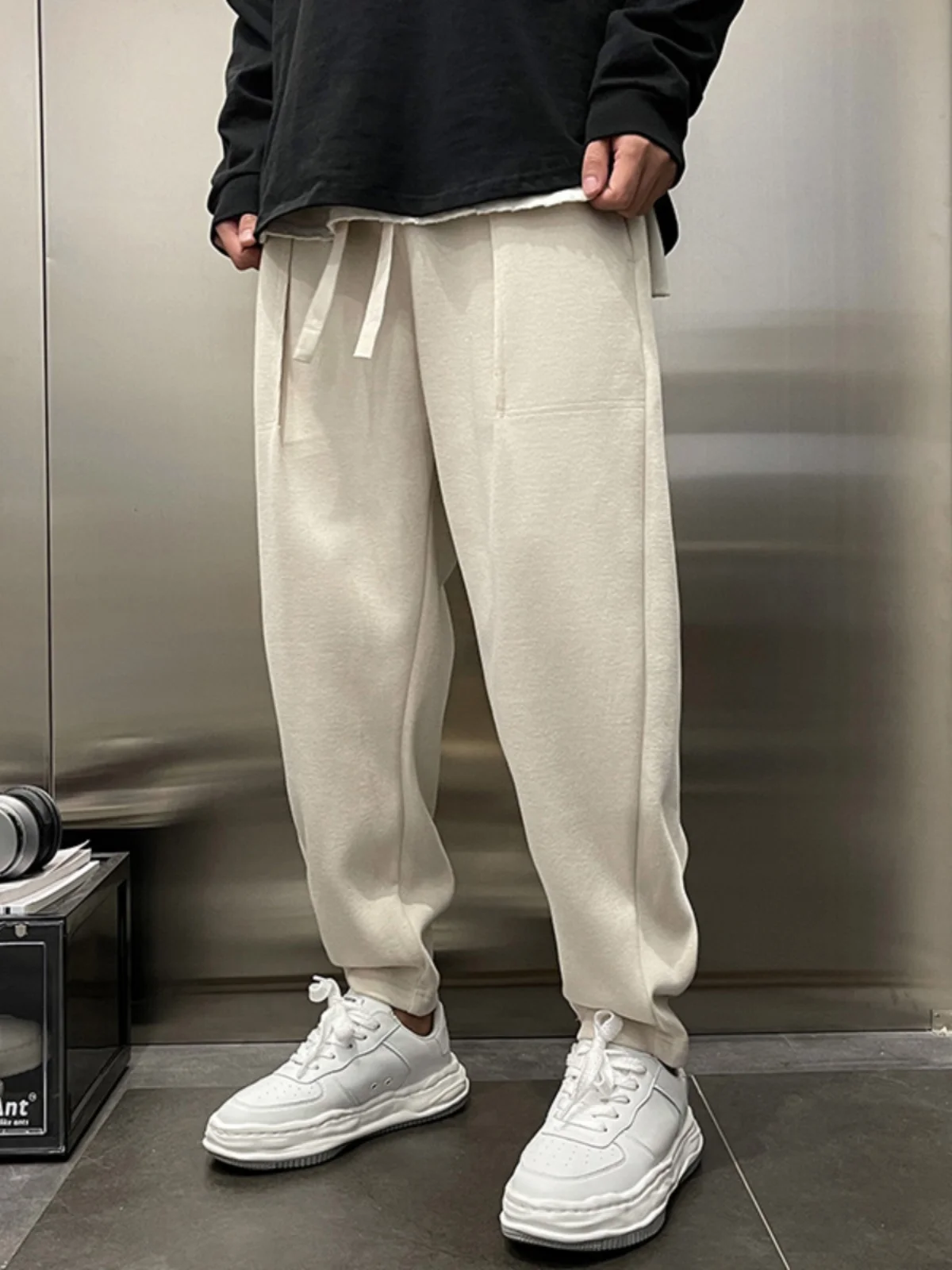 

Men's Loose Thiened Casual Pants Harlan Wide Leg Baggy Trousers Pure Color Elastic Waist Dstring Leisure Long Trousers